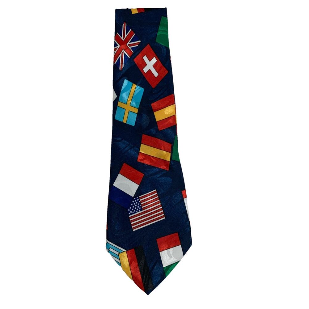 Vintage STUDIO 890 Tie World Country Flags Made In Korea Polyester